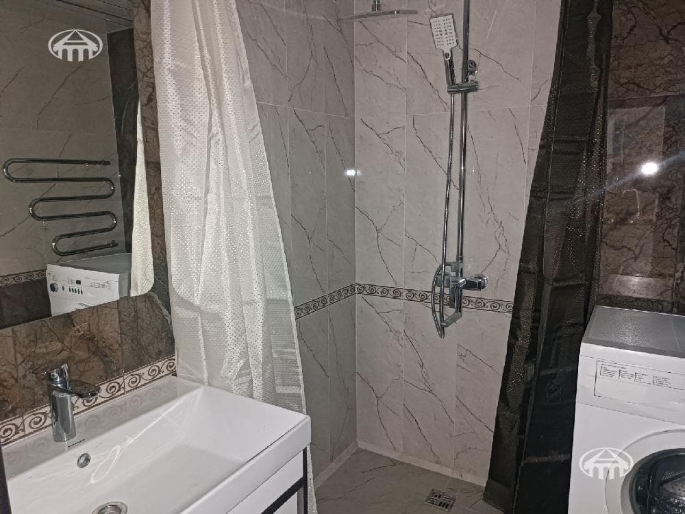 Բնակարան · 4 սեն. · 72 մ² · Ավան