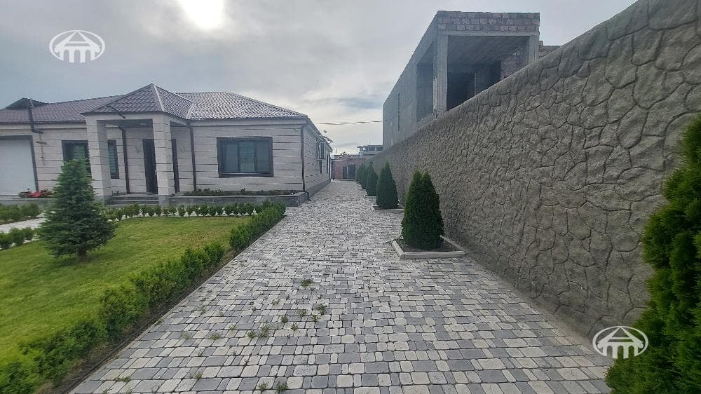 Mansion · 4 rooms · 292 m² · Qasax