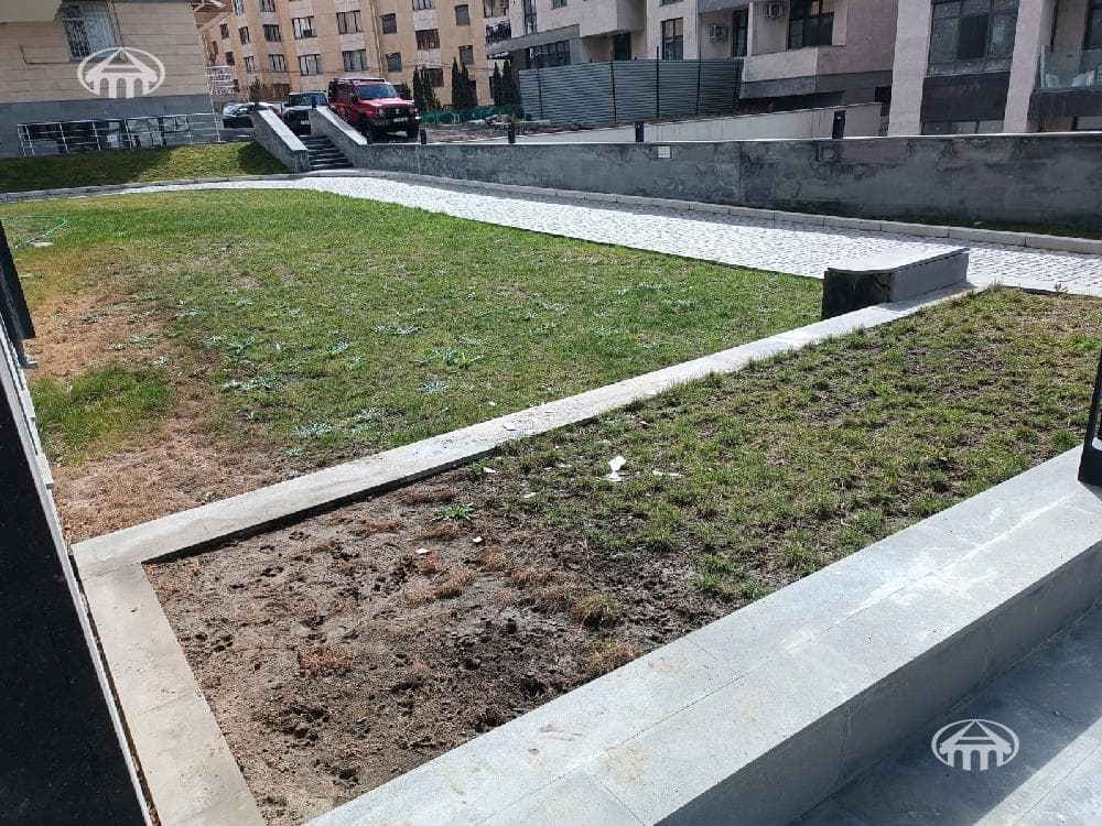 Apartment · 2 rooms · 67.1 m² · Kentron