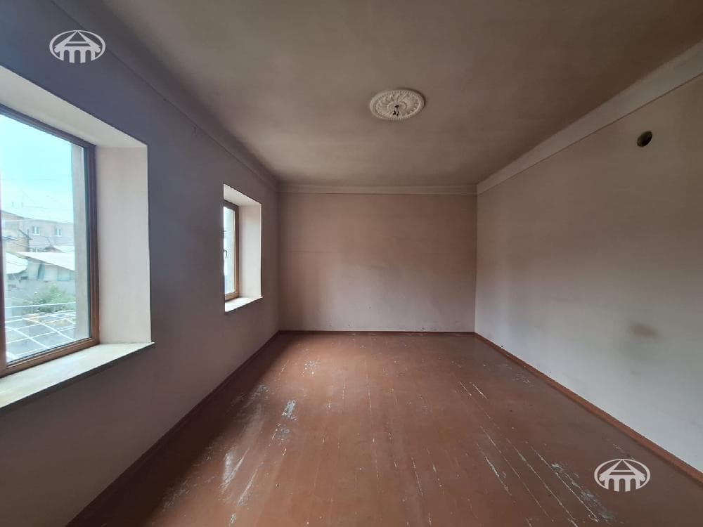 House · 143 m² · Nork-Marash