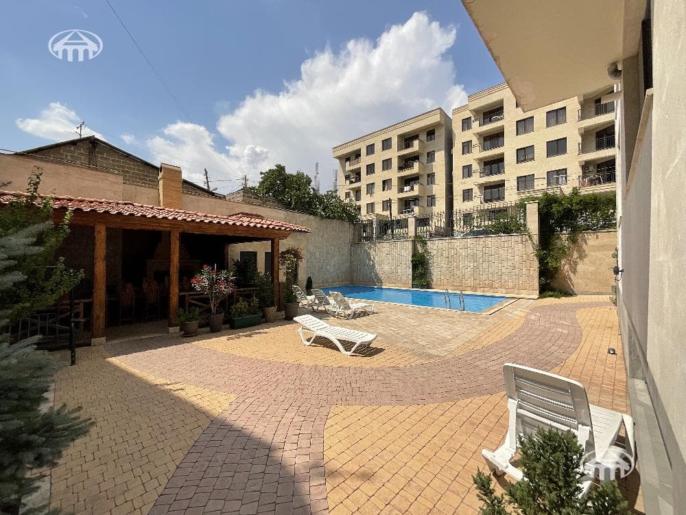 Квартира · 3 комн. · 70 м² · Арабкир