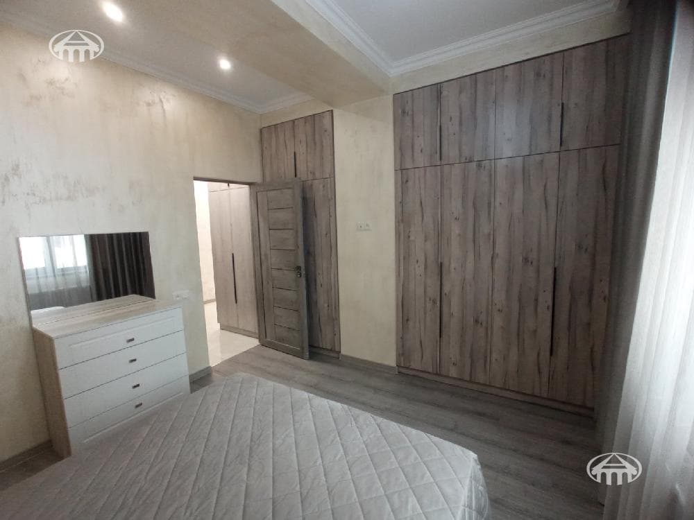 Բնակարան · 2 սեն. · 60 մ² · Կենտրոն
