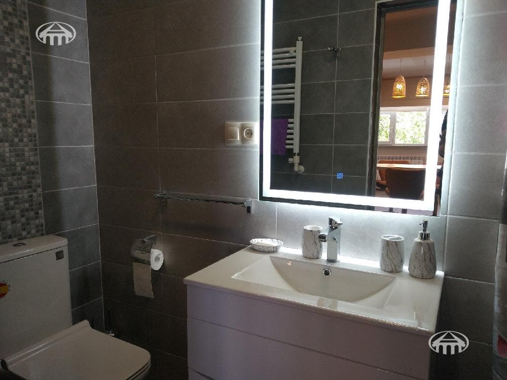 Office · 34 m² · Kentron