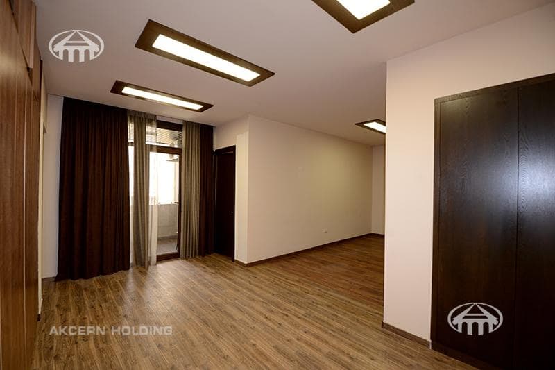 Mansion · 5 rooms · 388 m² · Arabkir