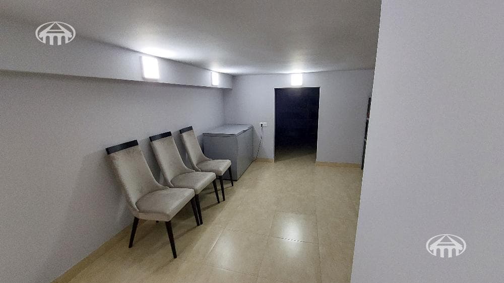 Mansion · 5 rooms · 600 m² · Davtashen
