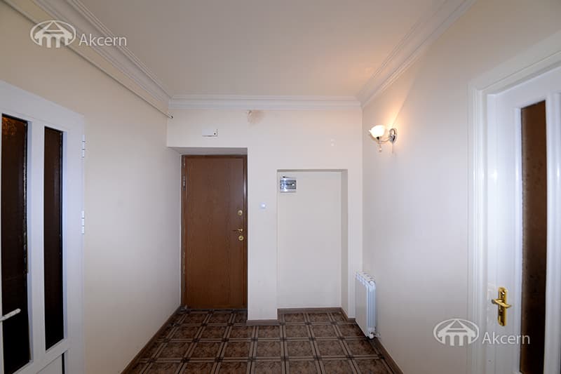 Квартира · 5 комн. · 187 м² · Канакер-Зейтун