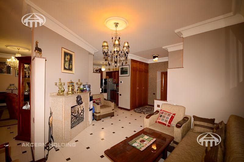Квартира · 7 комн. · 223 м² · Кентрон