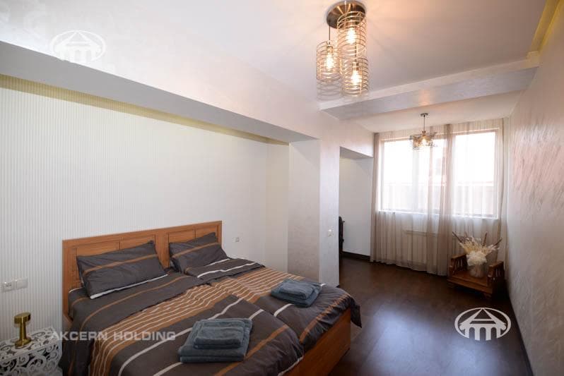 Apartment · 3 rooms · 104 m² · Kentron