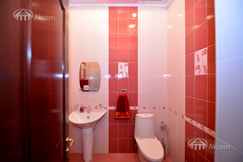Особняк · 6 комн. · 437 м² · Аван