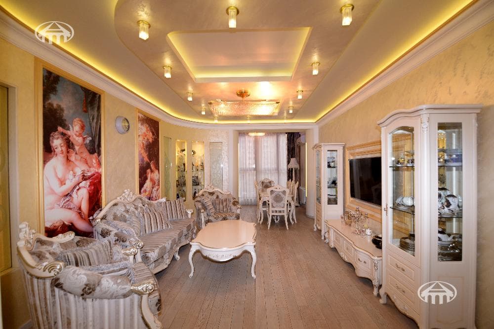 Квартира · 176 м² · Ереван