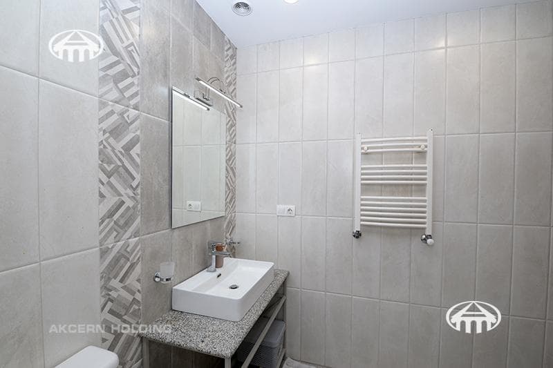 Apartment · 4 rooms · 117 m² · Kentron