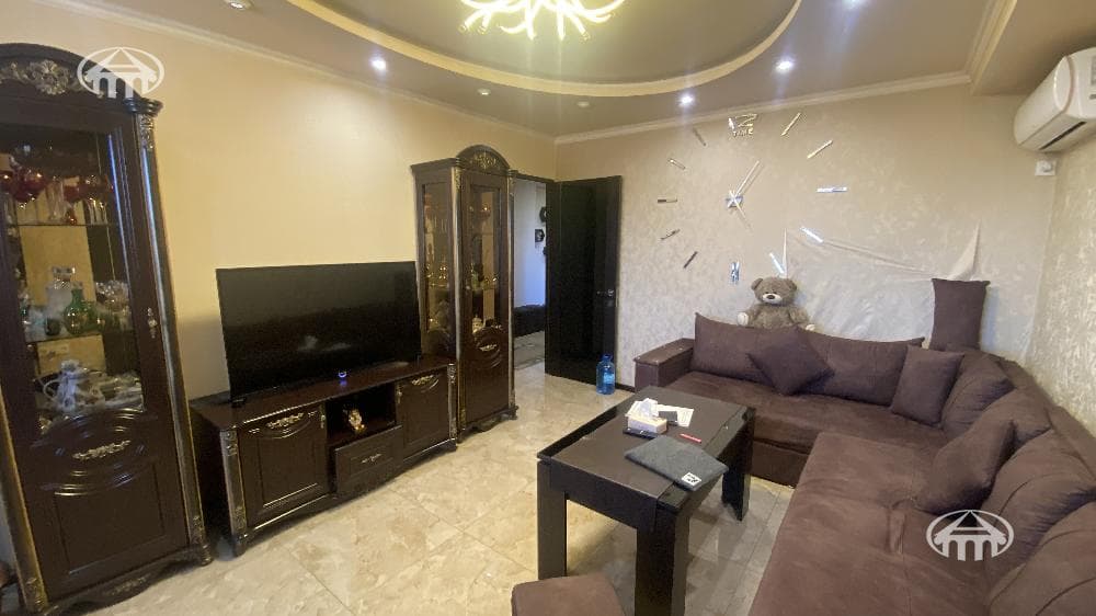 Apartment · 2 rooms · 60 m² · Erebuni