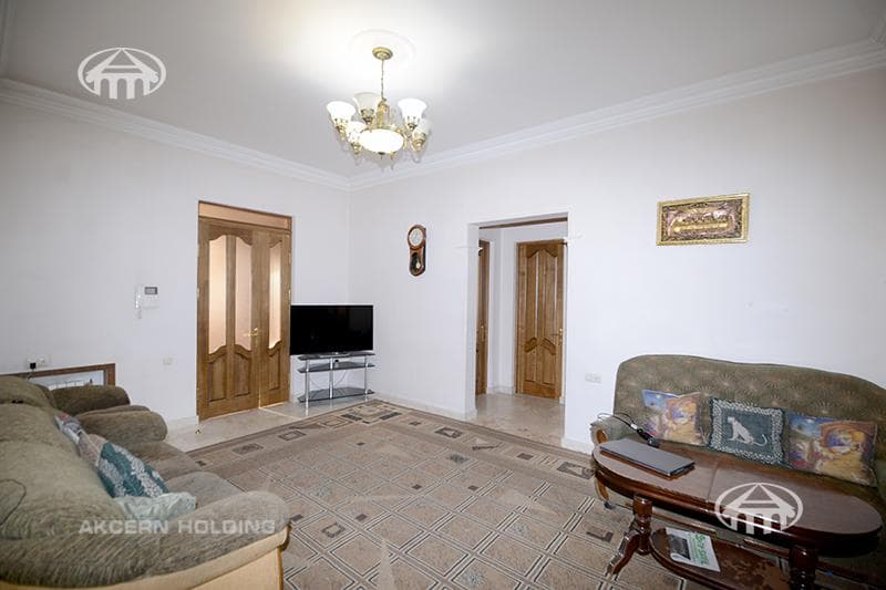 Особняк · 7 комн. · 505 м² · Эребуни