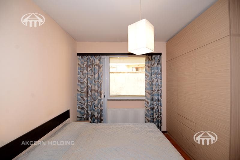 Apartment · 3 rooms · 83 m² · Kentron