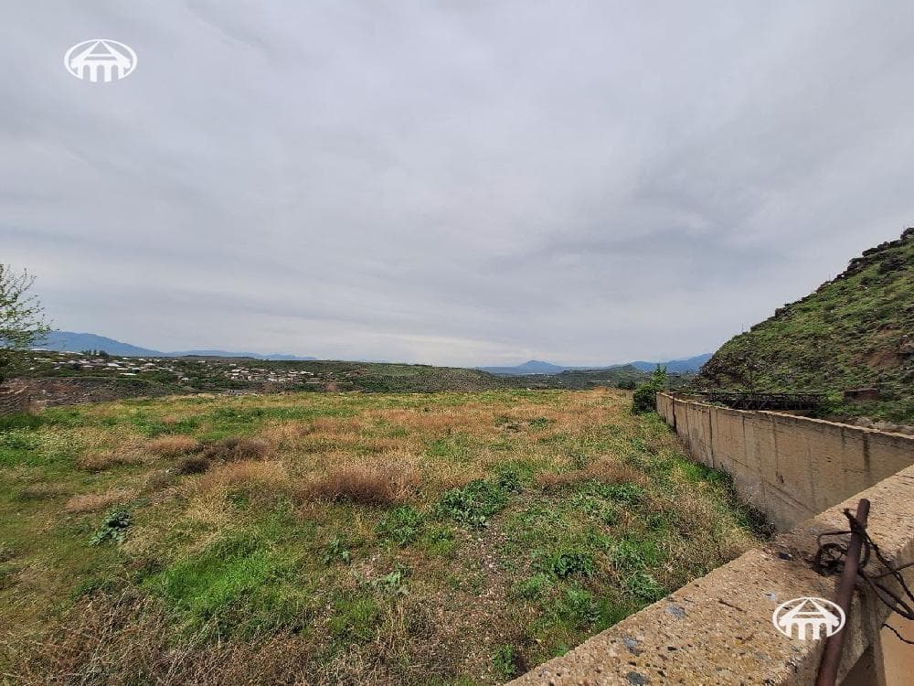 Land · 400 m² · Kanaker-Zeytun