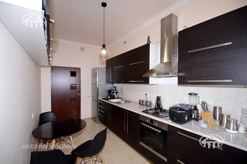 Apartment · 3 rooms · 93 m² · Kanaker-Zeytun
