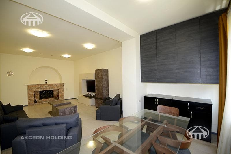 Квартира · 3 комн. · 78 м² · Кентрон