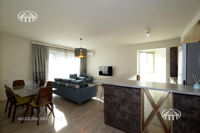 Apartment · 4 rooms · 117 m² · Kentron