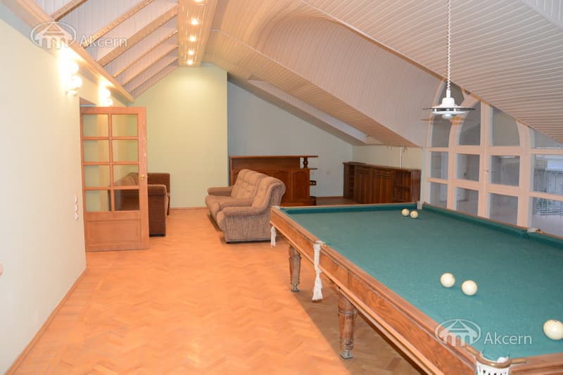 House · 8 rooms · 840 m² · Nork-Marash