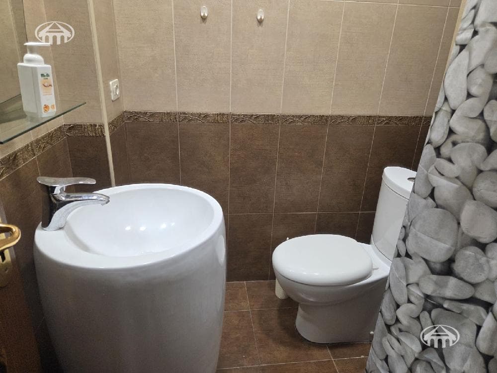 Квартира · 3 комн. · 151 м² · Кентрон