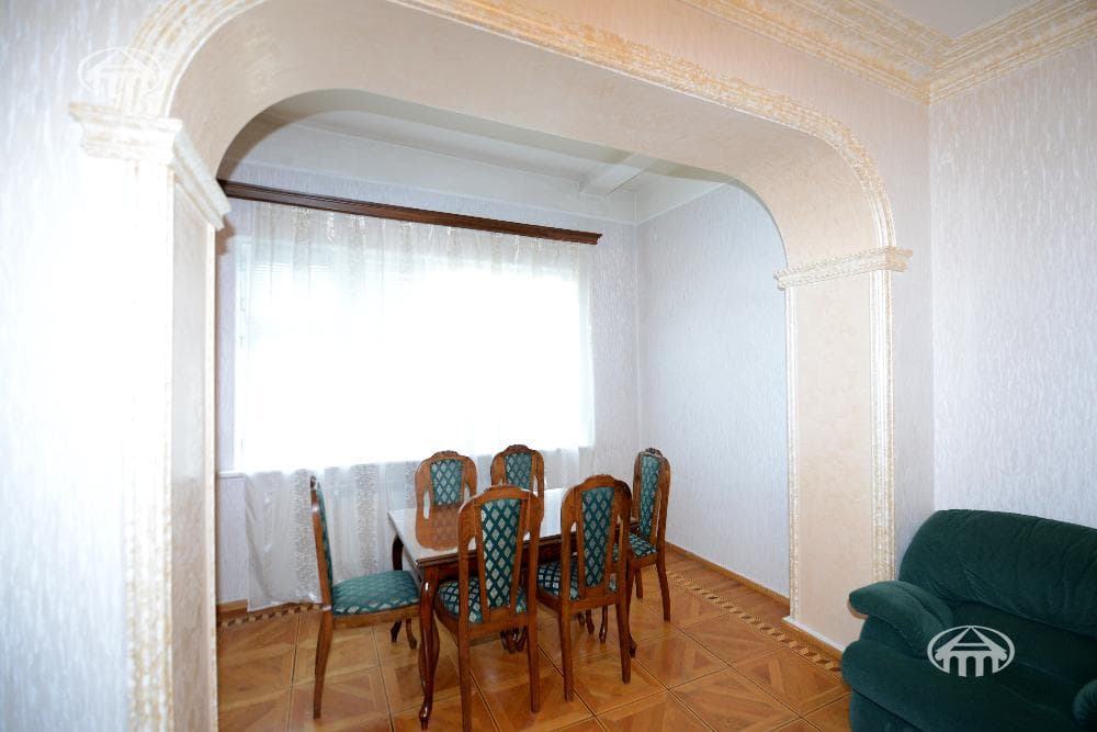 Квартира · 3 комн. · 89 м² · Шенгавит