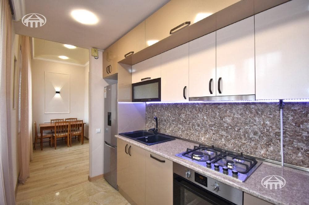 Квартира · 2 комн. · 75 м² · Арабкир
