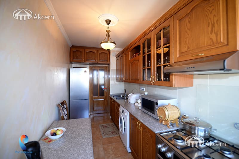 Квартира · 3 комн. · 82 м² · Арабкир