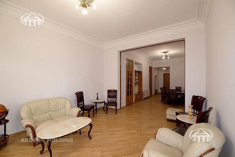 Բնակարան · 3 սեն. · 129 մ² · Կենտրոն