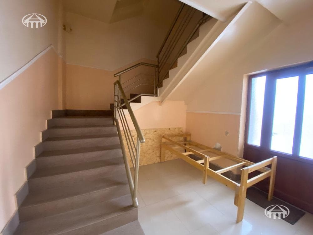 Hotel · 875 m² · Karchaghbyur