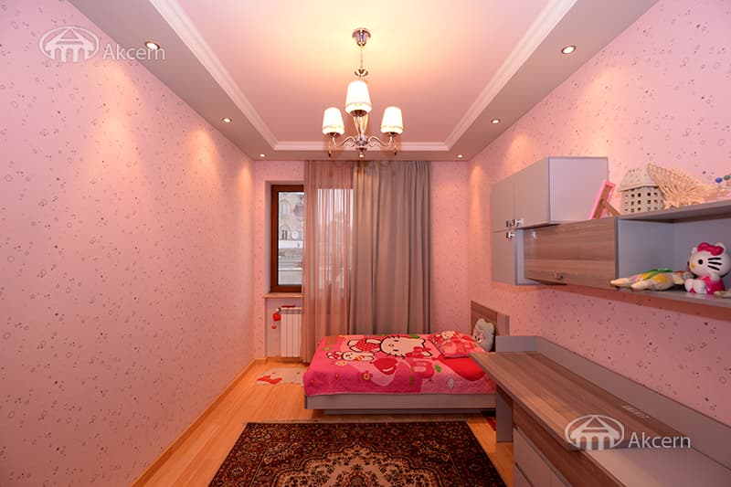 Дом · 4 комн. · 210 м² · Канакер-Зейтун