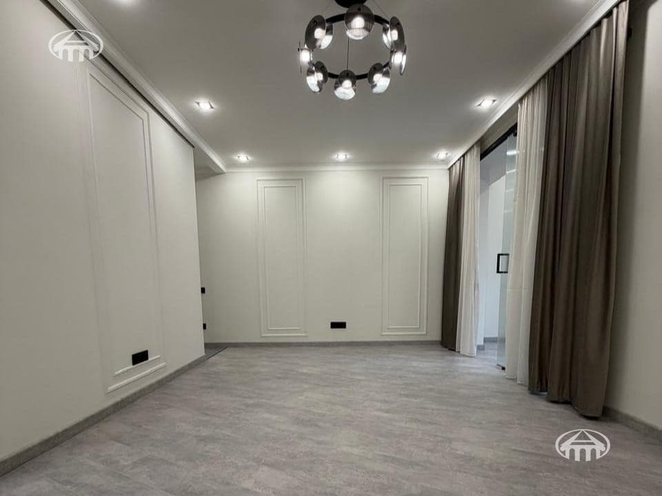 Квартира · 2 комн. · 64 м² · Арабкир