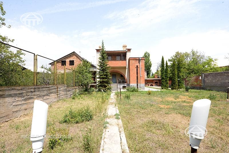 Country house · 4 rooms · 289.5 m² · Dzoraghbyur