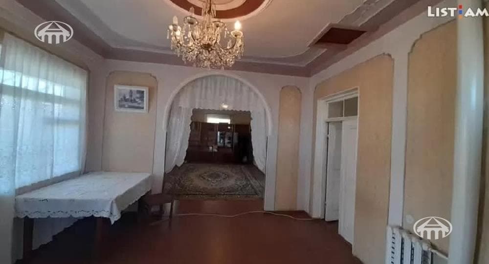Особняк · 5 комн. · 366 м² · Аштарак
