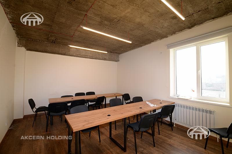 Office · 660 m² · Kentron
