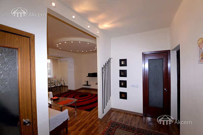 Квартира · 3 комн. · 85 м² · Арабкир