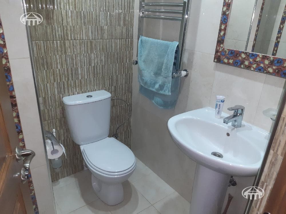 Բնակարան · 2 սեն. · 102 մ² · Կենտրոն