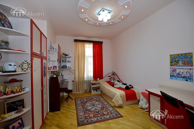 Особняк · 7 комн. · 490 м² · Нор-Норк