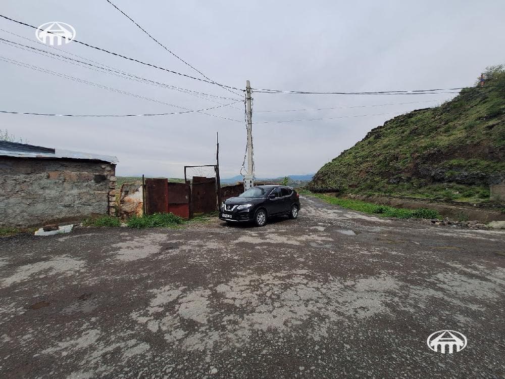 Land · 400 m² · Kanaker-Zeytun