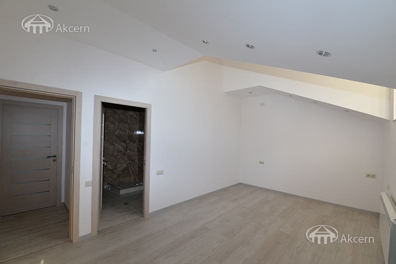 Հյուրանոց · 720 մ² · Քանաքեռ-Զեյթուն
