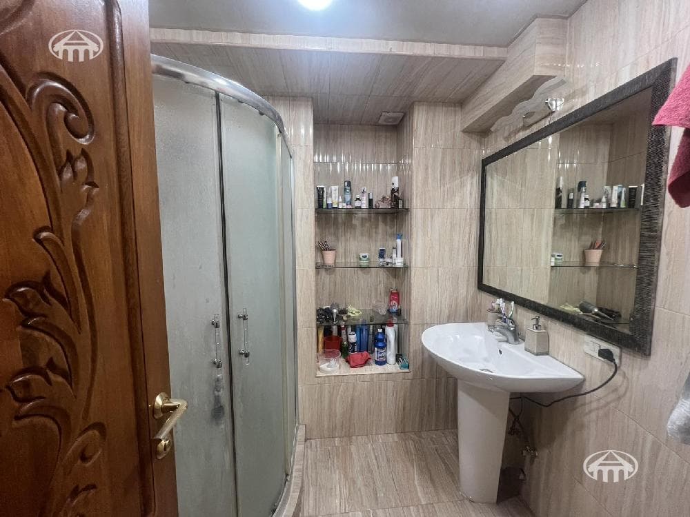 Квартира · 6 комн. · 205 м² · Арабкир