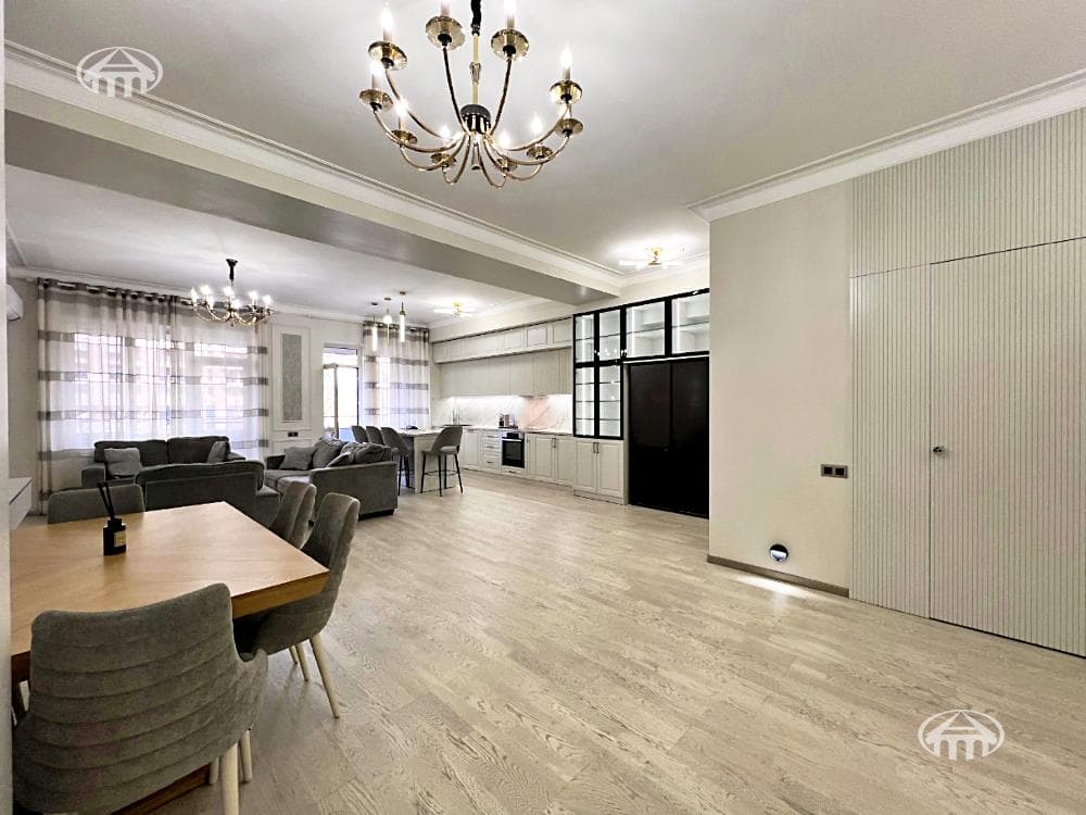Квартира · 3 комн. · 119 м² · Кентрон