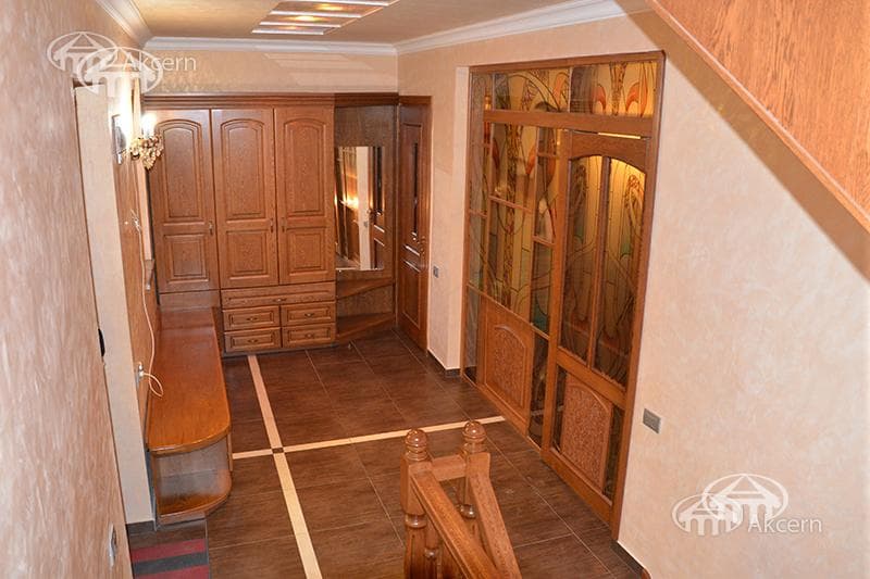 Загородный дом · 3 комн. · 393 м² · Джрвеж