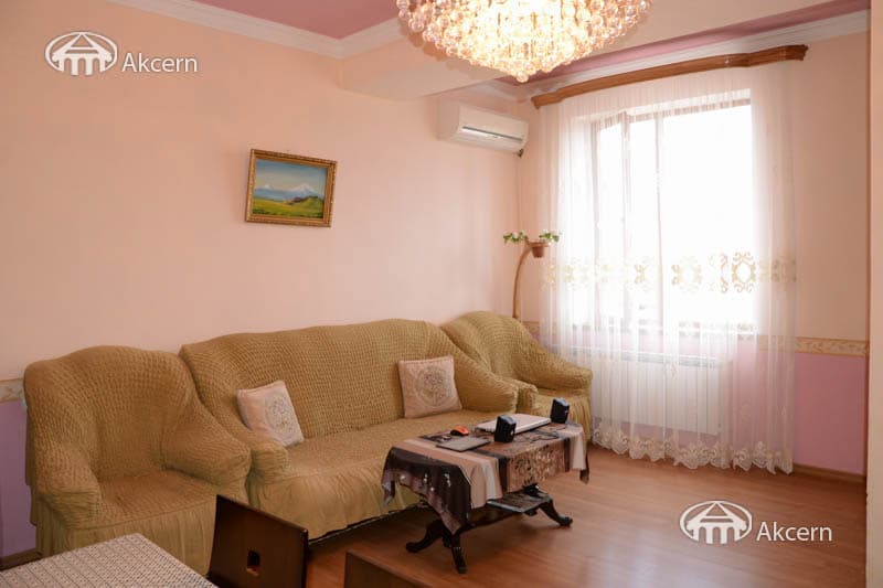 Բնակարան · 3 սեն. · 90 մ² · Արաբկիր