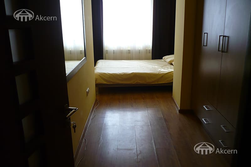 Apartment · 3 rooms · 63 m² · Kentron