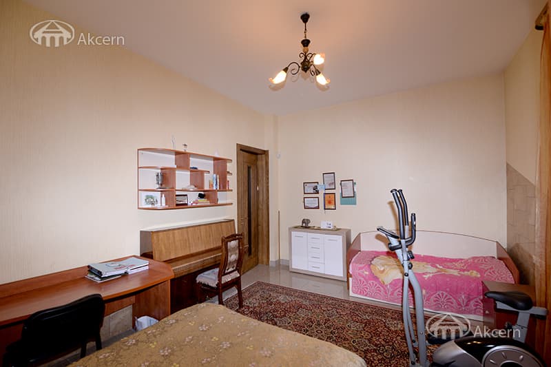 Особняк · 5 комн. · 270 м² · Канакер-Зейтун
