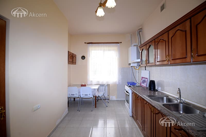 Mansion · 4 rooms · 273 m² · Ajapnyak