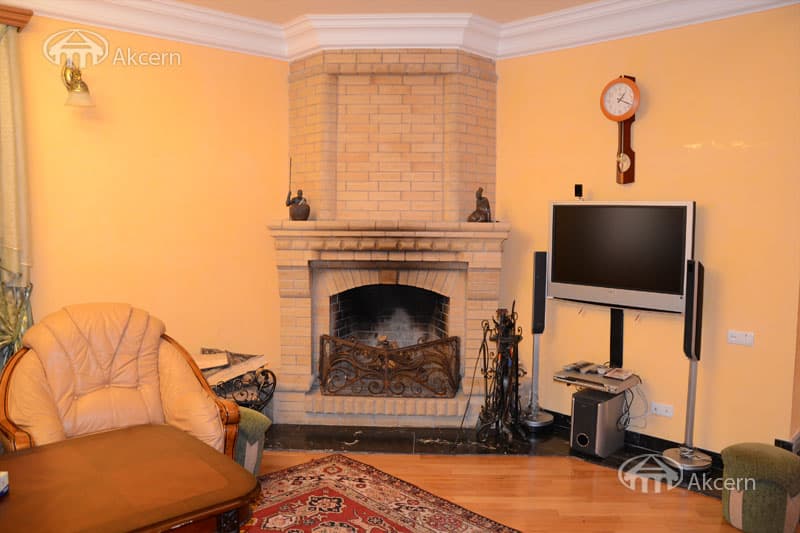 Mansion · 5 rooms · 405 m² · Arzakan