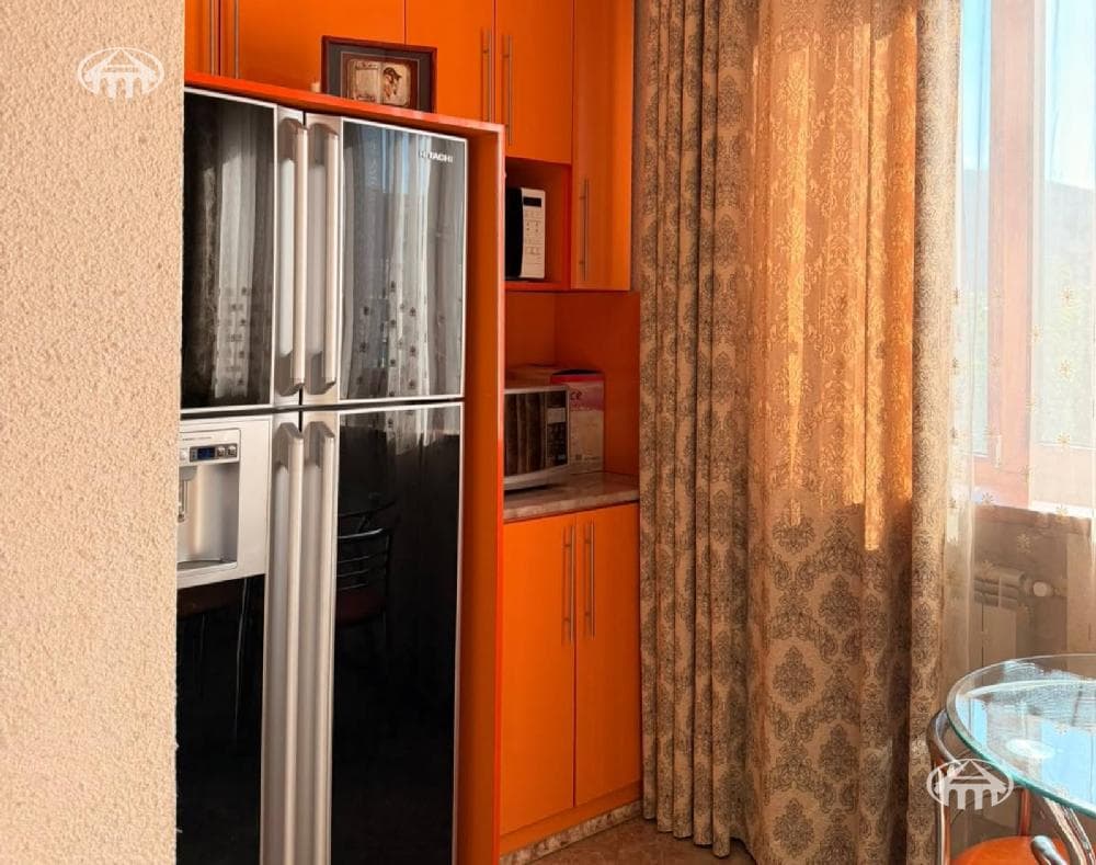 Квартира · 3 комн. · 83 м² · Шенгавит
