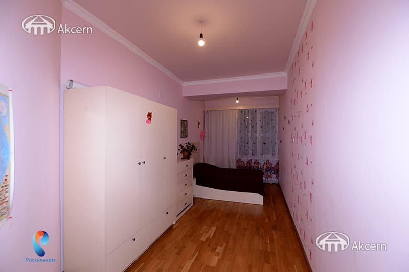 Квартира · 3 комн. · 95 м² · Кентрон