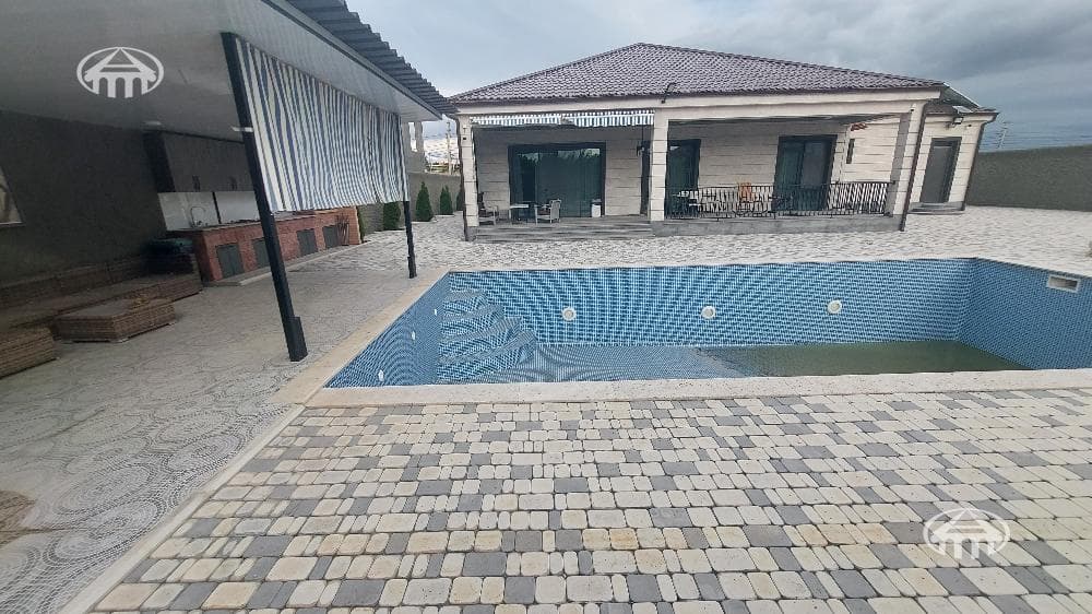 Mansion · 4 rooms · 292 m² · Qasax